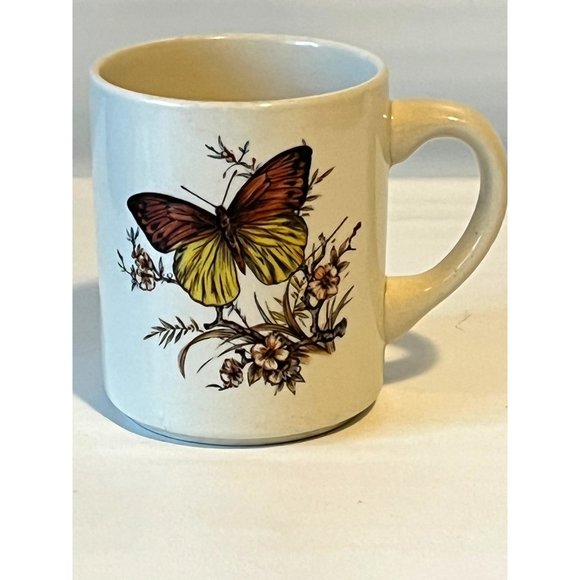 Vtg Butterfly Made In USA Stamped Coffee Cup Mug Boho Retro Kitchy - Picture 2 of 6